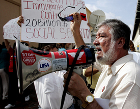 Bush may try to revive immigrant legislation