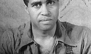 Robert Earl Jones, acting pioneer, blacklistee, dies at 96