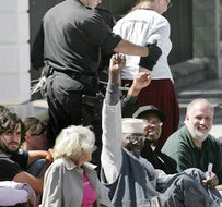 Religious leaders arrested in protest of Iraq war