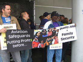 Oakland Airport workers rally for union rights