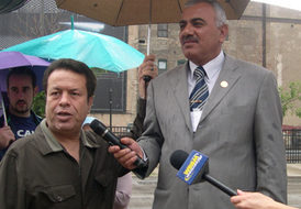 Iraqi labor leaders visit Haymarket memorial