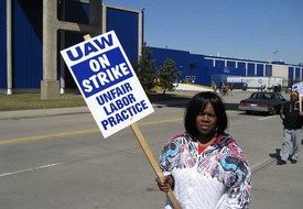 Front line news flash! Workers remain solid in American Axle strike