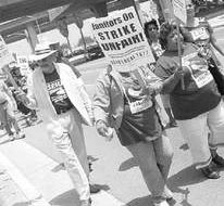 L.A. janitors take on big aerospace