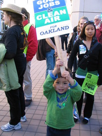 Foreclosure sit in results in arrest of ACORN activists