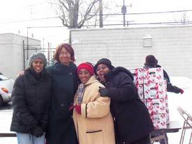 Detroit labor unites for food basket giveaway