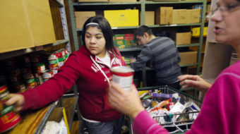Food stamp use jumps to record rates in Illinois