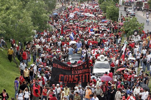 Crisis in Honduras: labor takes hold