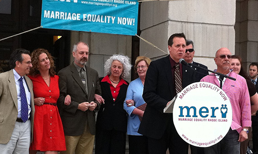 Rhode Island passes civil unions bill, with controversy