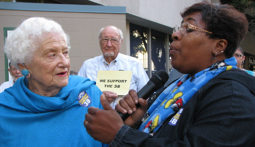 Retirement home residents rally for workers