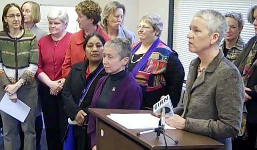 Women leaders call for urgent action on Illinois budget crisis