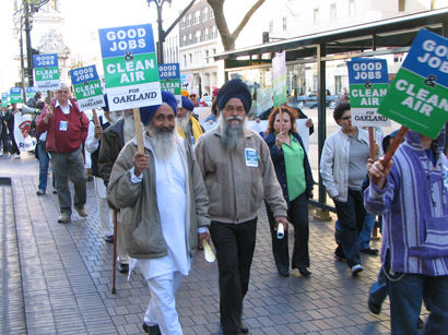 East Coast mayors support LA clean truck program