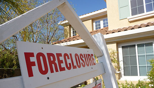 New foreclosures down, repossessions rise in April