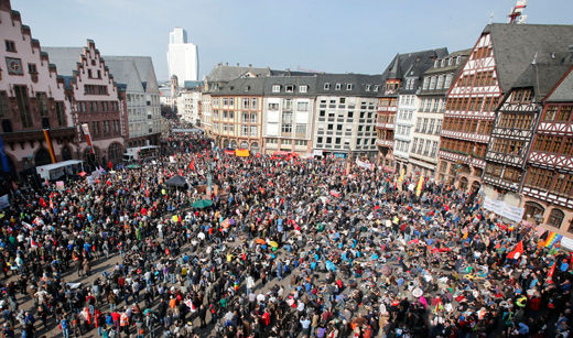 Blockupy movement blossoms in Frankfurt