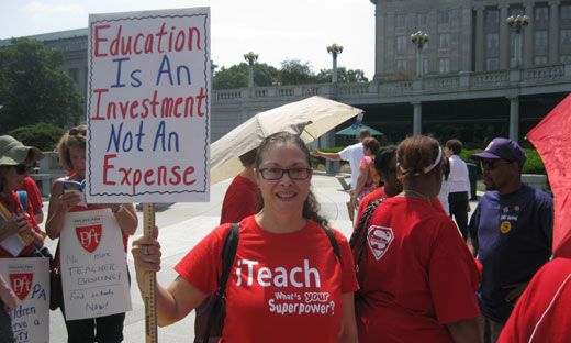 Education advocates tell Pa. governor: fund public schools!