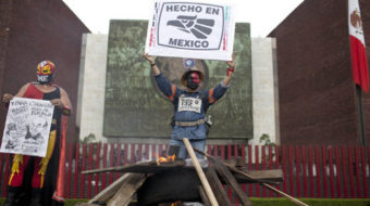 Mexican right rams through anti-labor law