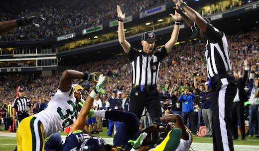NFL players to owners: End lockout of refs