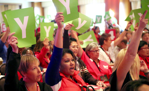 Nurses, at New Orleans gathering, reaffirm backing for Sanders