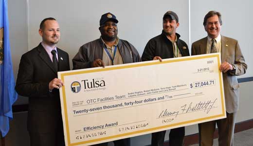 Tulsa city workers win fight vs. privatization with creative strategy