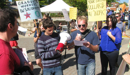 Students, teachers protest university privatization, tuition hikes
