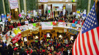 Judge orders Wis. Capitol open to protesters