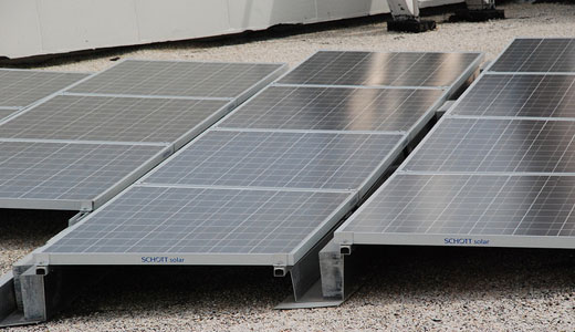 Obama talks clean energy jobs, LA launches solar rooftop program
