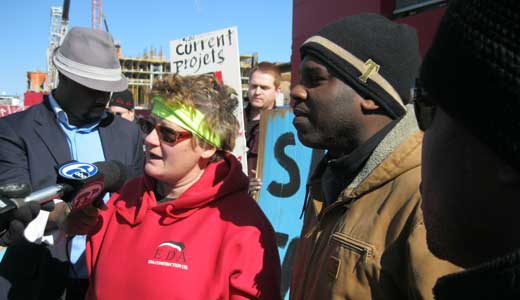 Demonstrators to Temple U.: Practice some diversity; union jobs for all