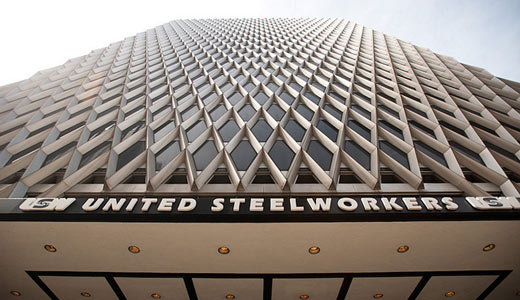 Jubilant Steelworkers defeat lockout and win gains