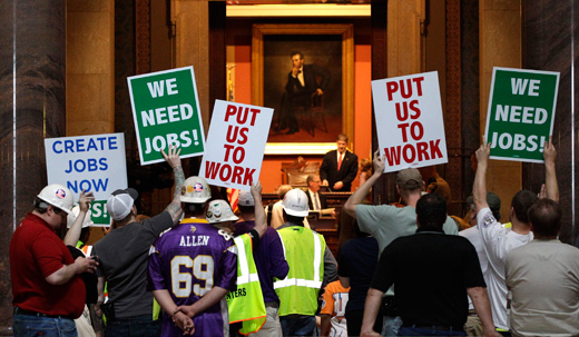 Minnesota unions urge action on jobs as legislature convenes