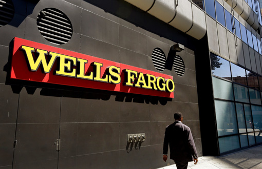 Sandbagging, cross-selling: Keys to Wells Fargo’s profits