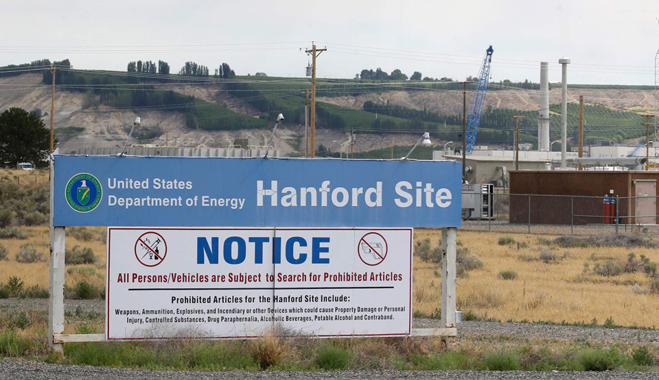 Tunnel with nuclear waste collapses in Washington state