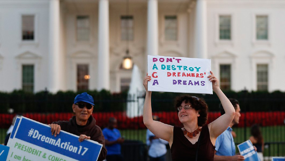 Trump demands may derail Dreamers agreement