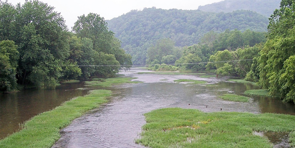 Court orders pipeline to halt construction over West Virginia streams, wetlands
