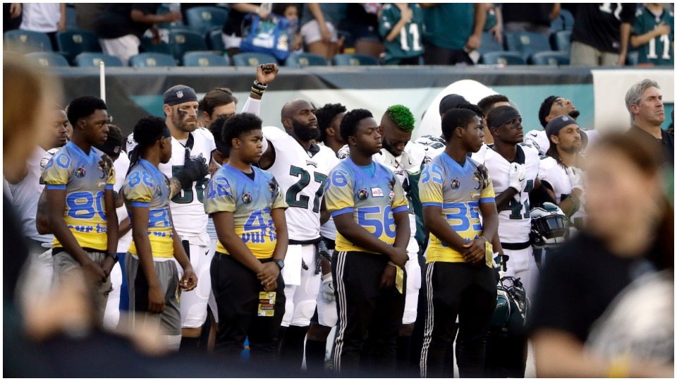 Football’s back, but so is Trump’s racist nonsense over anthem