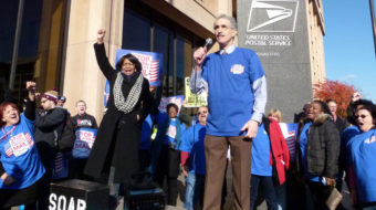 Postal Workers extend bargaining, plan mass action Oct. 8