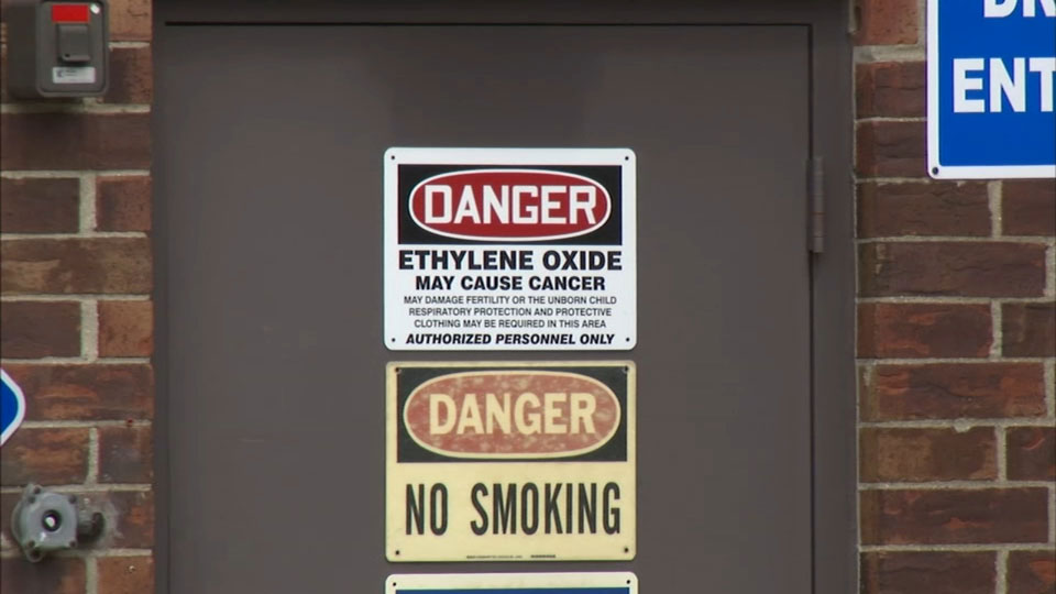 Willowbrook, Ill. residents call for closure of polluting Sterigenics plant