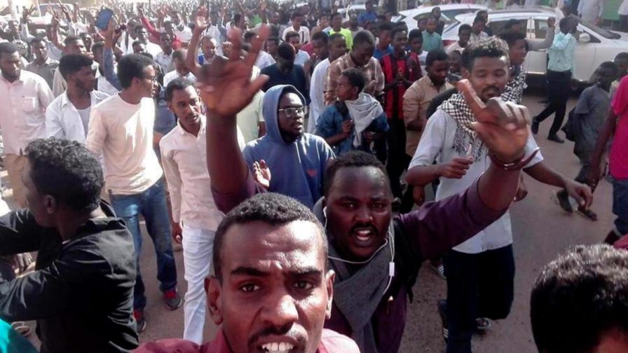 Sudan: A dictator on the ropes hits back viciously – People's World