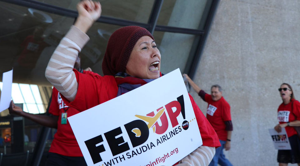 Airline food service workers voting on strike authorization