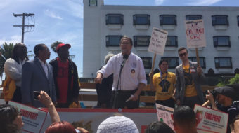 L.A. labor rallies to build unity with grocery workers, stop neighborhood disruption