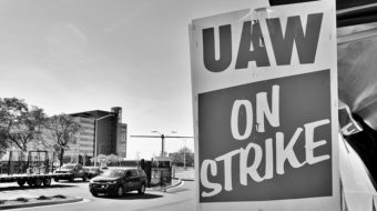Auto worker resolve in long strike key to contract gains