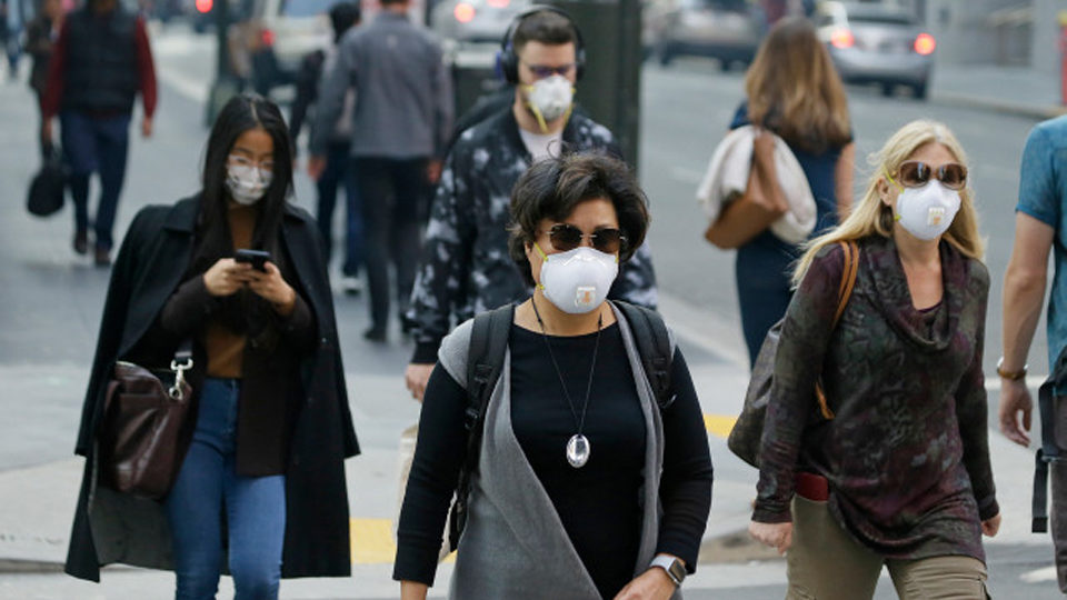 Experts: Government, business must step up fight against corona virus