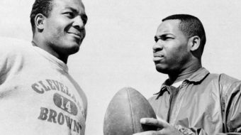 Bobby Mitchell, first Black player for Washington, dies at 84