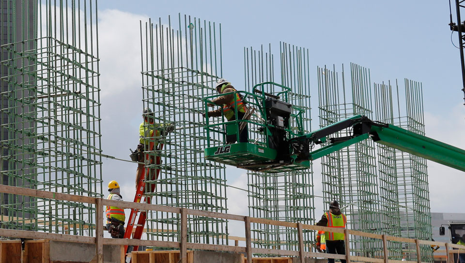 Democratic convention: $4 trillion infrastructure bank would create 25 million jobs