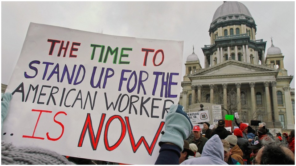 Illinois voters to decide on worker rights constitutional amendment