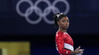 Simone Biles carries weight of the world on her shoulders