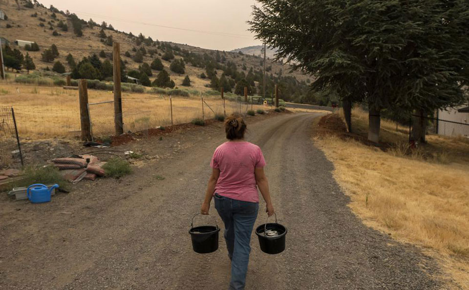 ‘Struggling to survive’: Wells dry up amid Oregon water woes