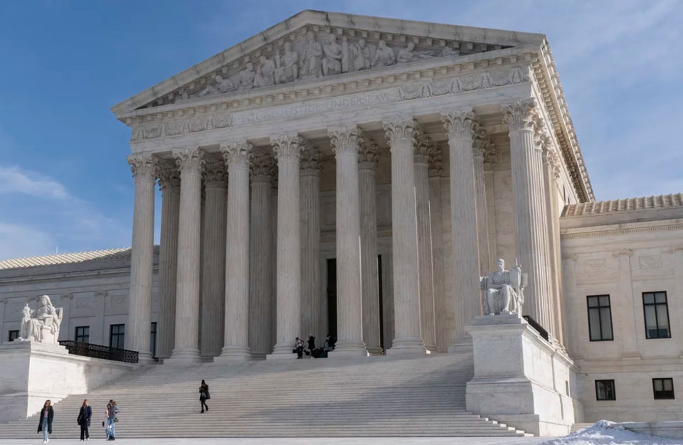 SCOTUS rings in Black History Month by keeping racist Alabama district lines