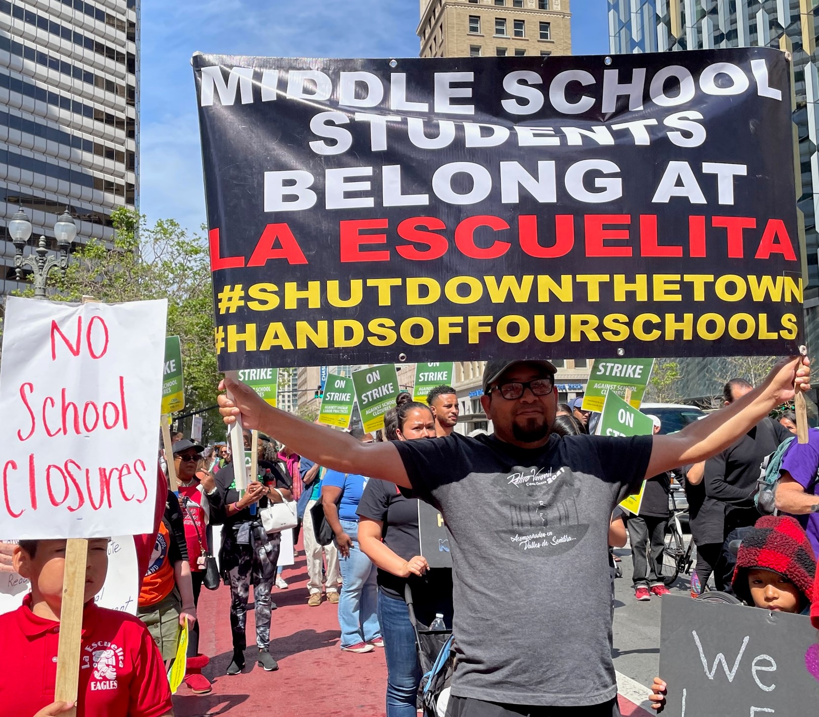 Students Back Teachers In One Day Strike In Oakland – People's World