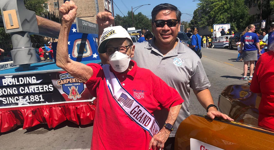 Bea Lumpkin, still going strong at 104, leads Chicago Labor Day parade