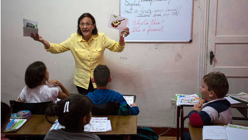 The Cuban Revolution: Made by teachers and students