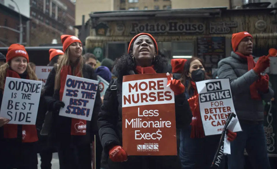 Nurses at 2 NYC hospitals return to work as deal ends strike